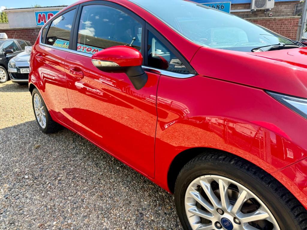 FORD FIESTA