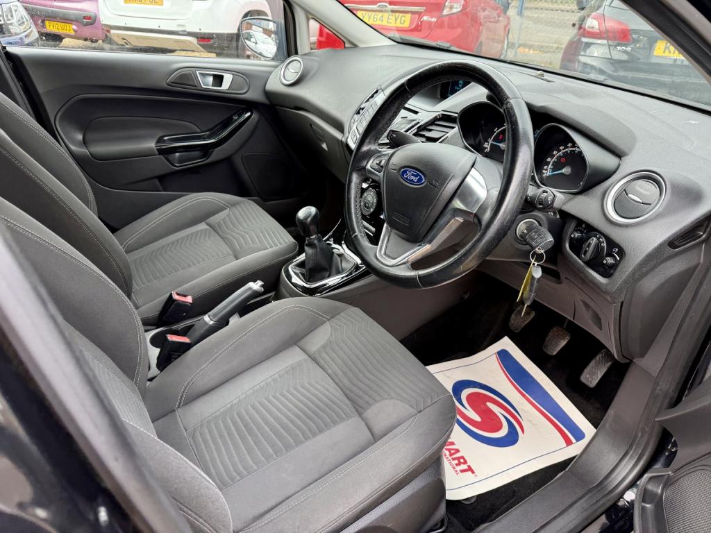 FORD FIESTA