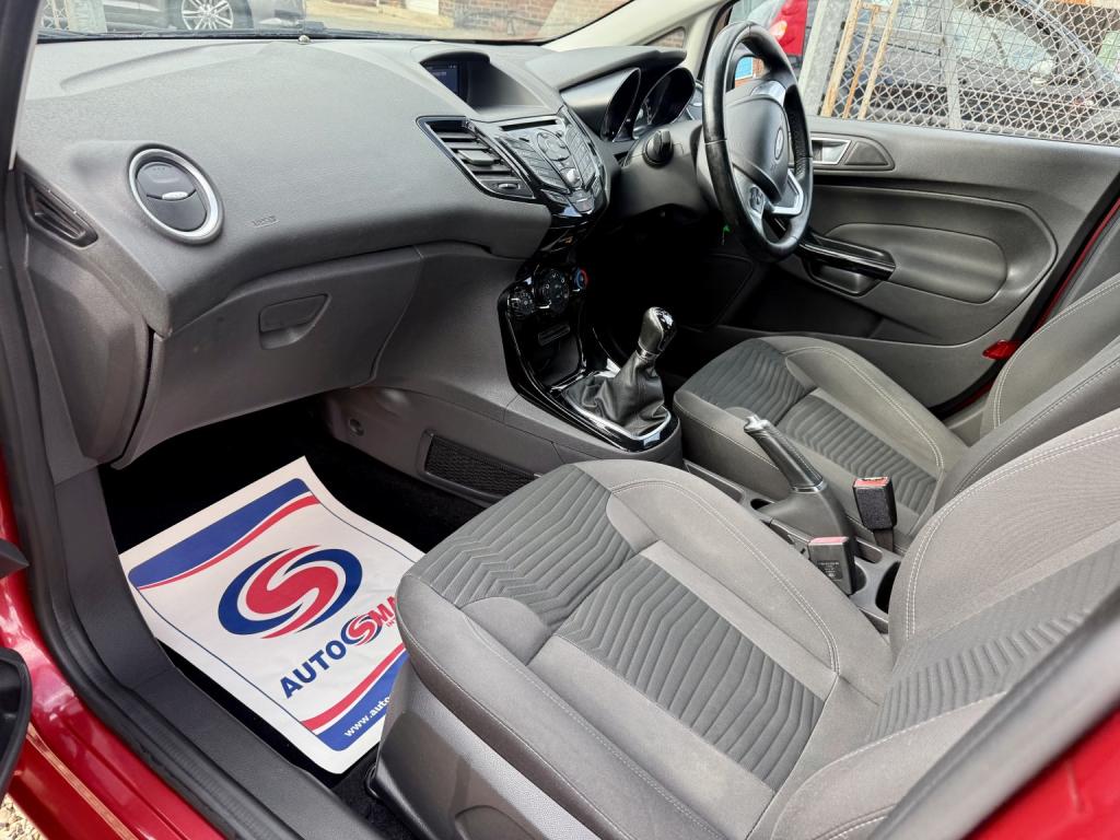 FORD FIESTA