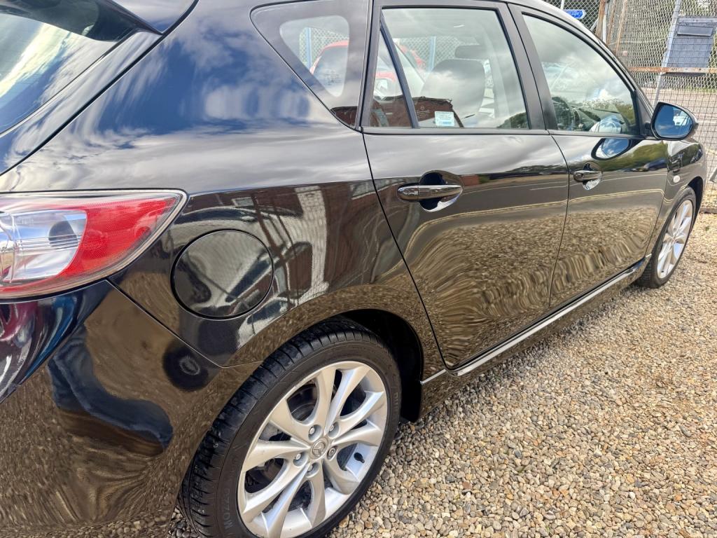 MAZDA MAZDA3