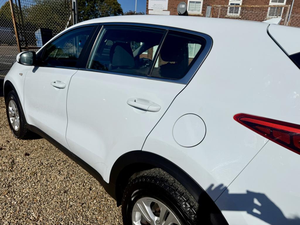 KIA SPORTAGE
