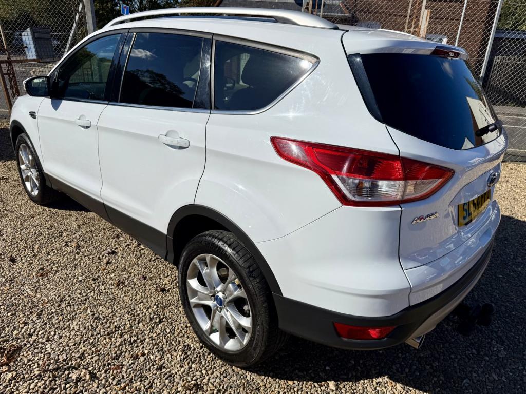 FORD KUGA