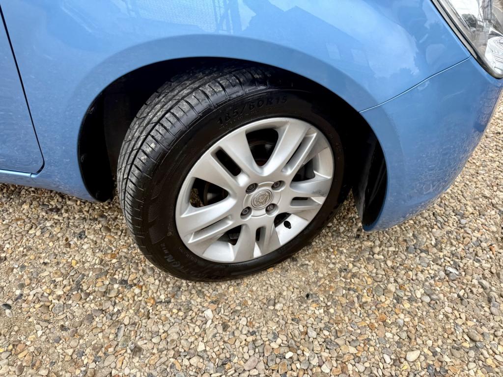 VAUXHALL AGILA