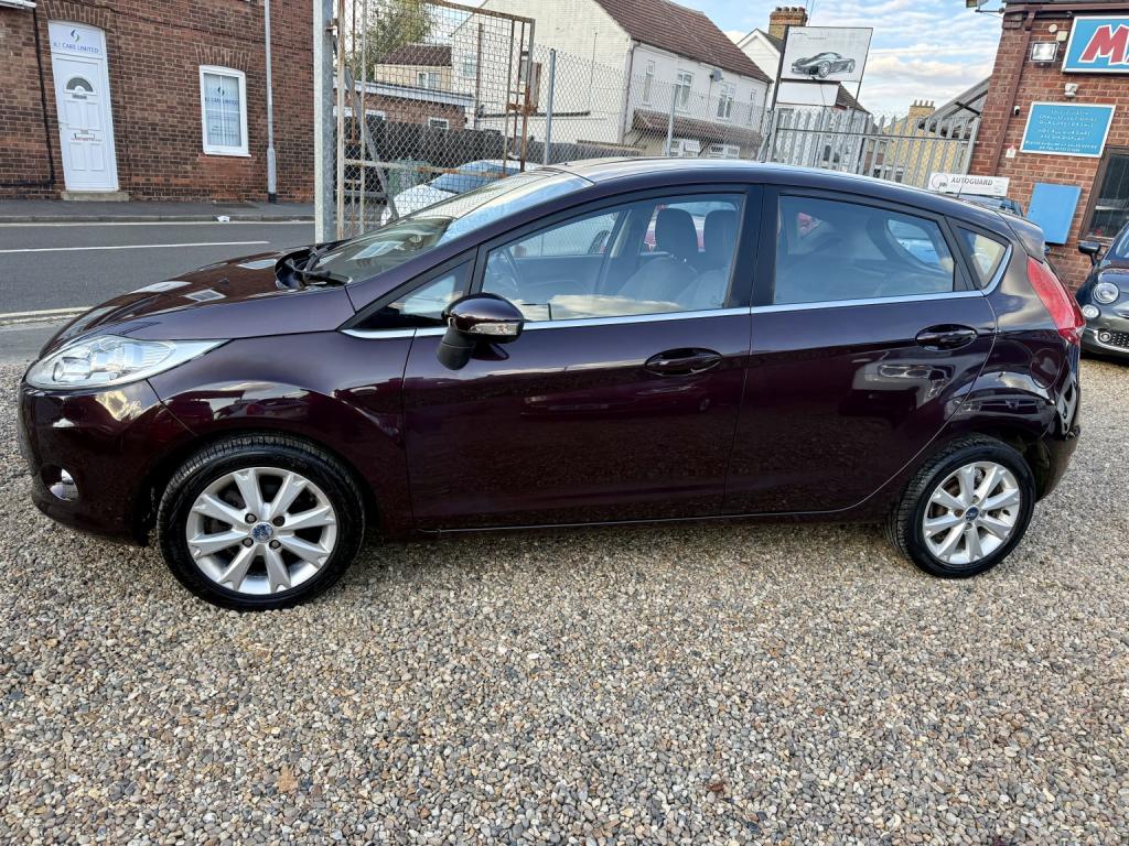 FORD FIESTA