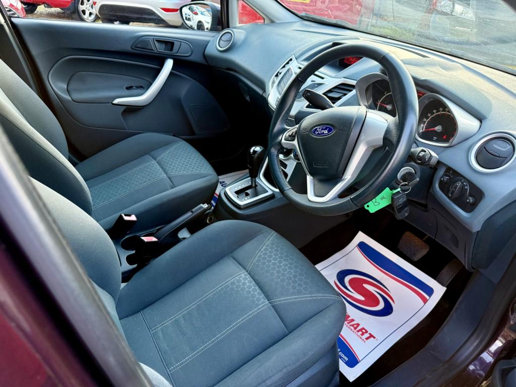FORD FIESTA
