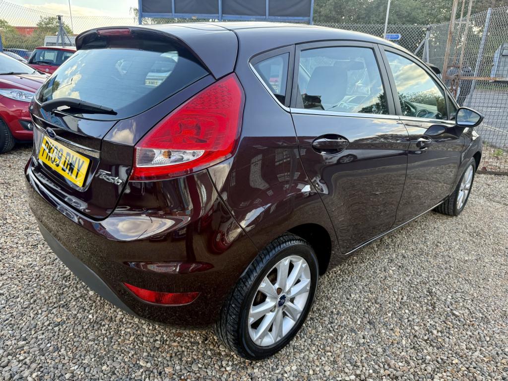 FORD FIESTA