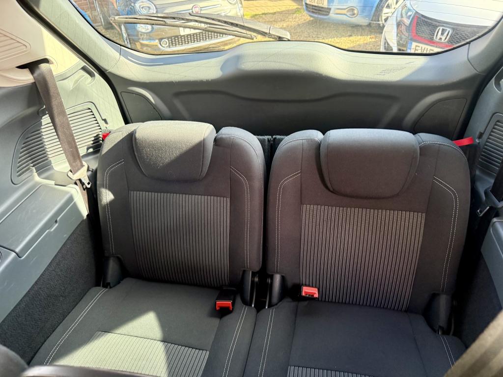 FORD GRAND C-MAX