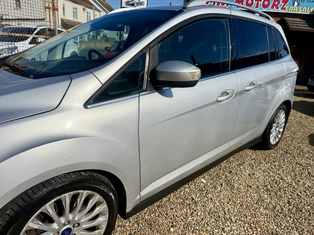 FORD GRAND C-MAX