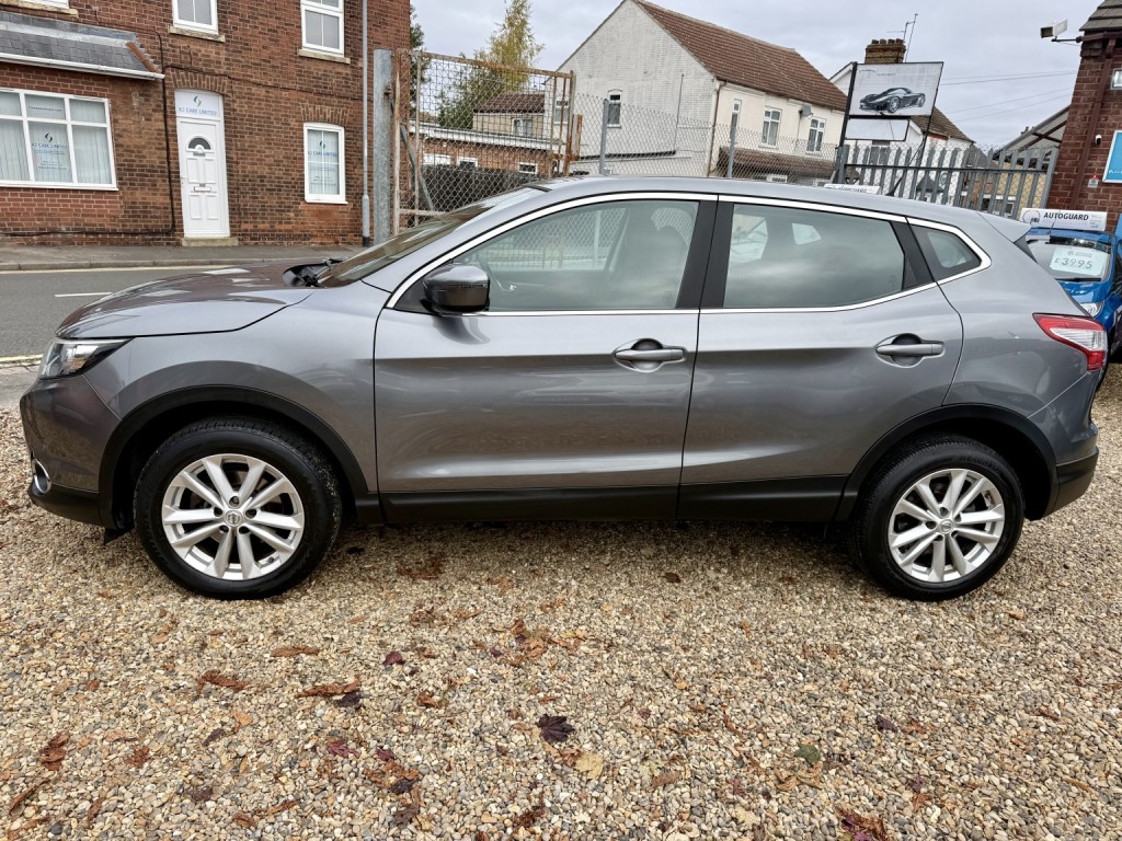 NISSAN QASHQAI