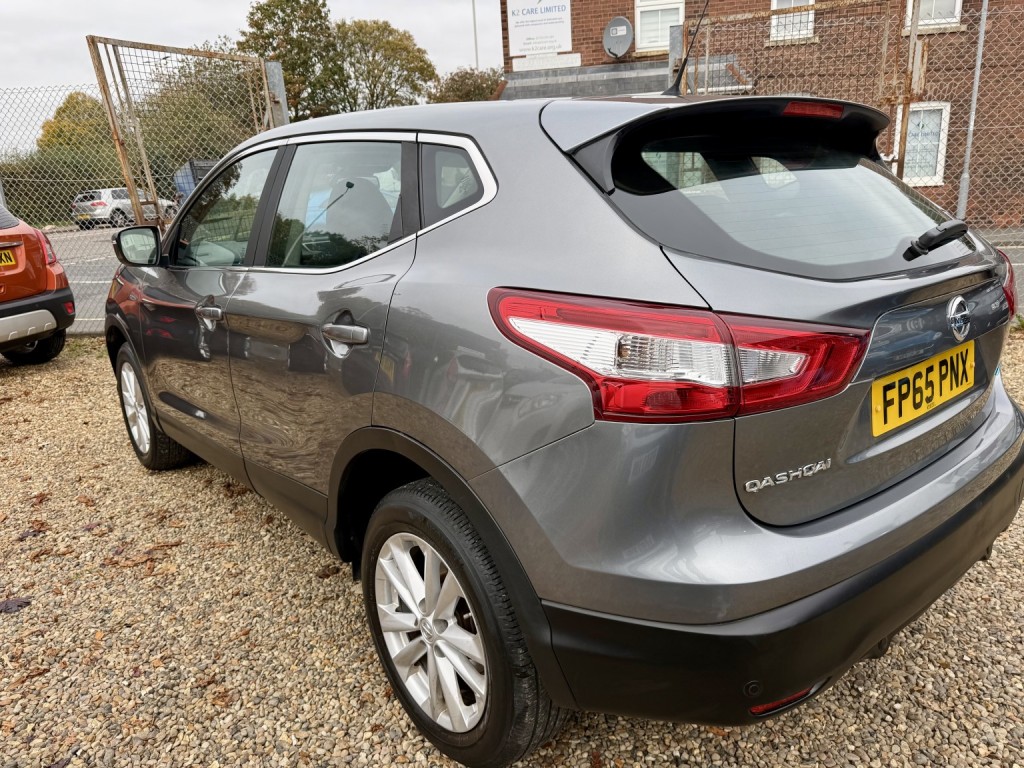NISSAN QASHQAI