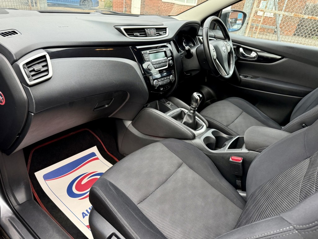 NISSAN QASHQAI
