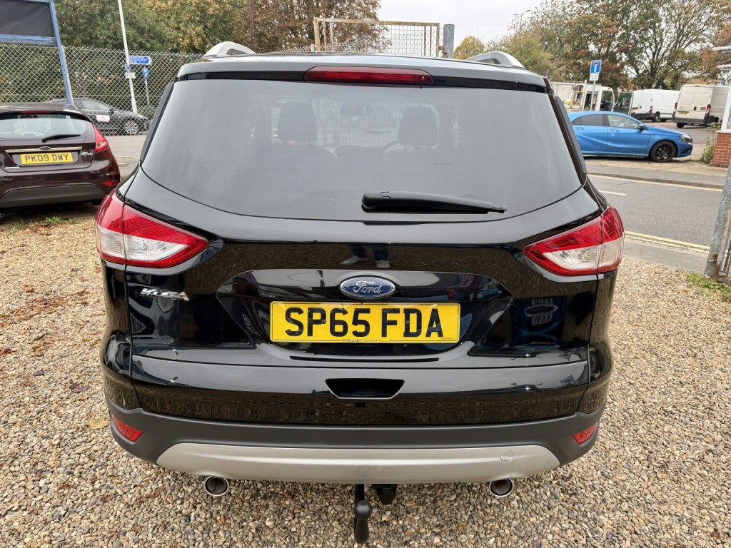 FORD KUGA