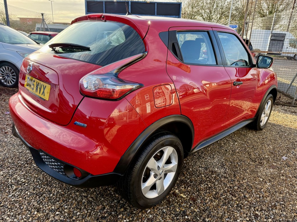NISSAN JUKE
