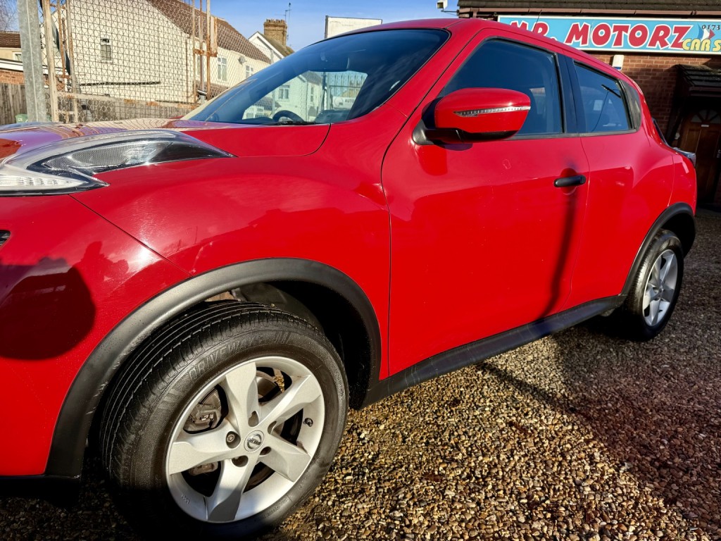 NISSAN JUKE