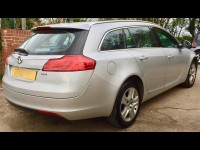 VAUXHALL INSIGNIA