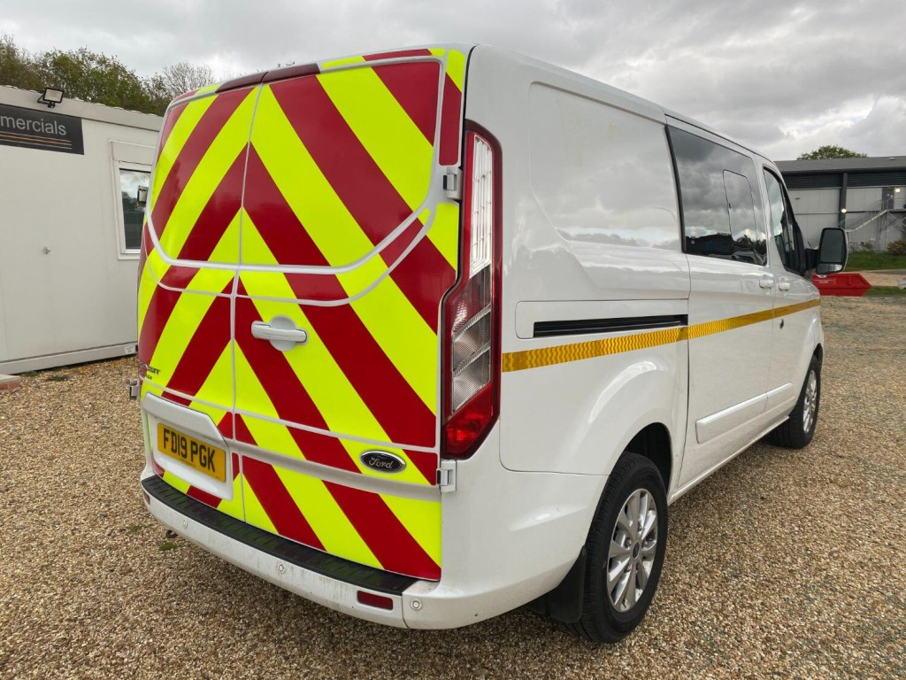 FORD TRANSIT CUSTOM 300 Limited 2.0 130 Crew Cab 2019