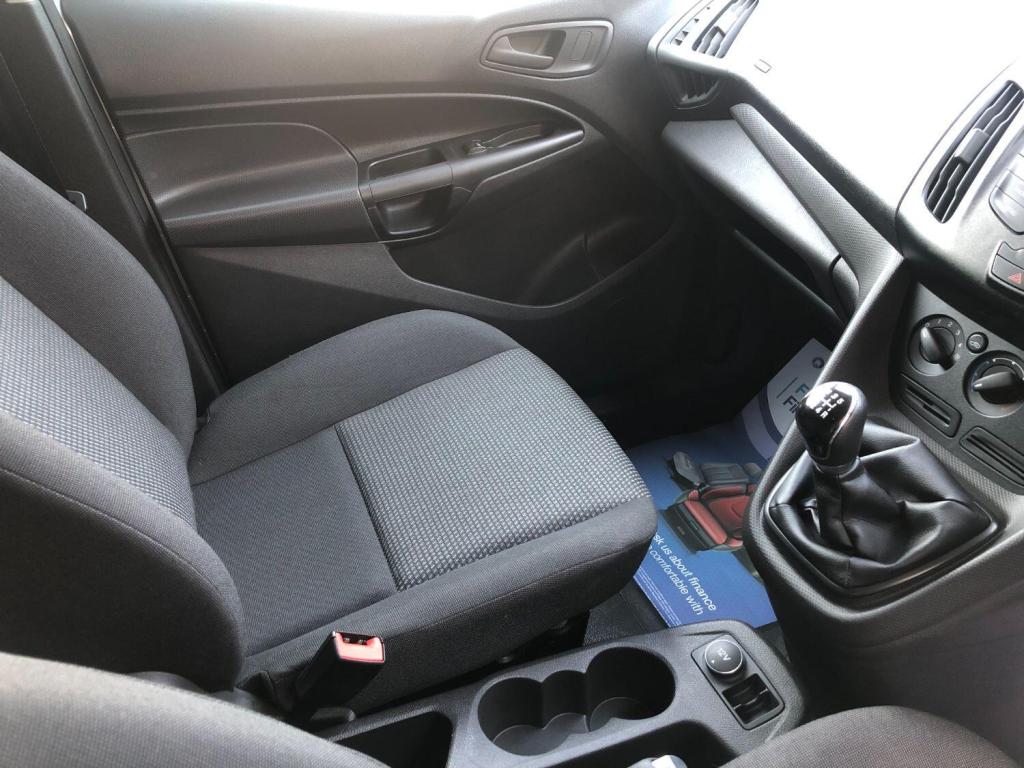 FORD TRANSIT CONNECT 1.6 TDCi 200 2015