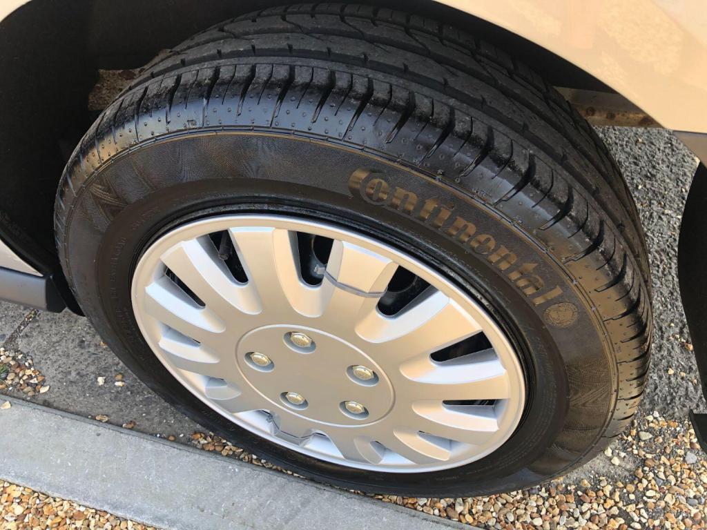 FORD TRANSIT CONNECT 1.6 TDCi 200 2015