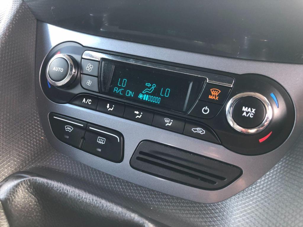 FORD TRANSIT CONNECT 240 Limited 1.6 TDCI LWB L2  2016