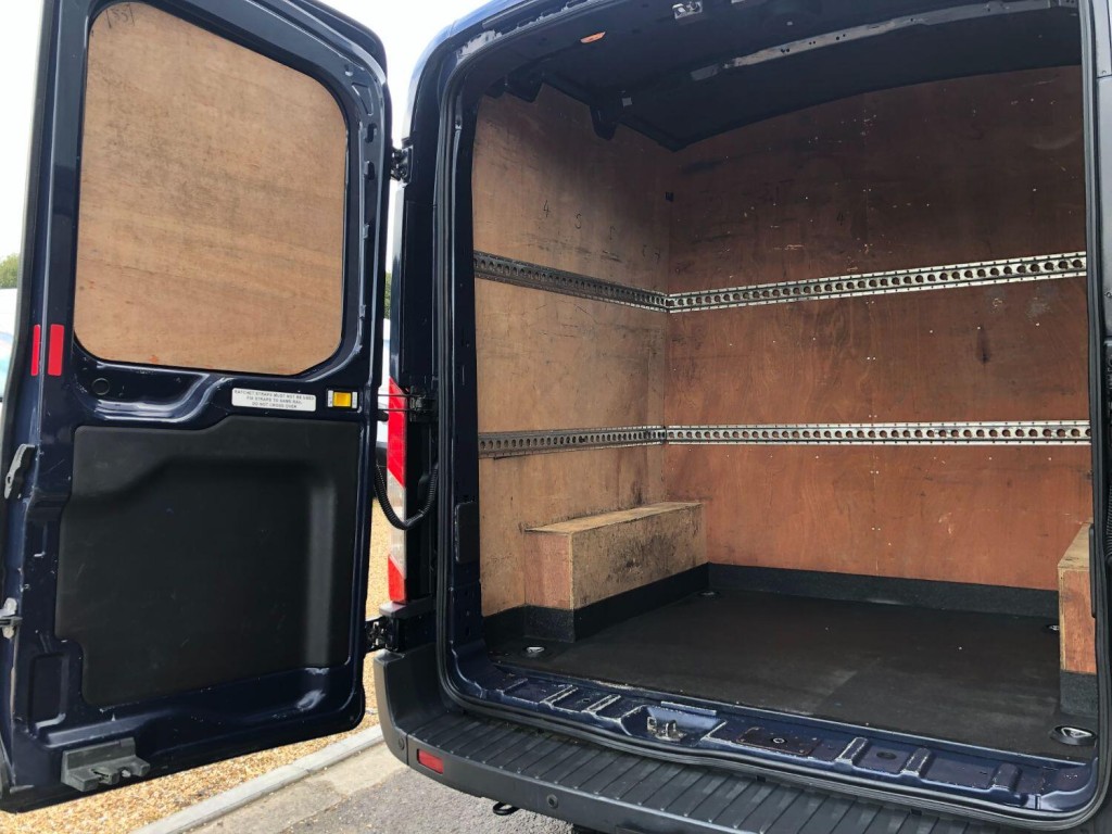 FORD TRANSIT 350 2.2 TDCi Crew Cab 2016