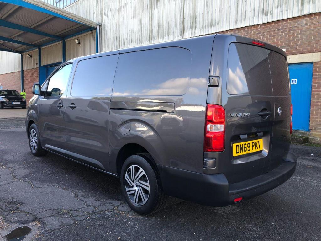 VAUXHALL VIVARO 1.5 Turbo D 2900 Dynamic L2H1 2019