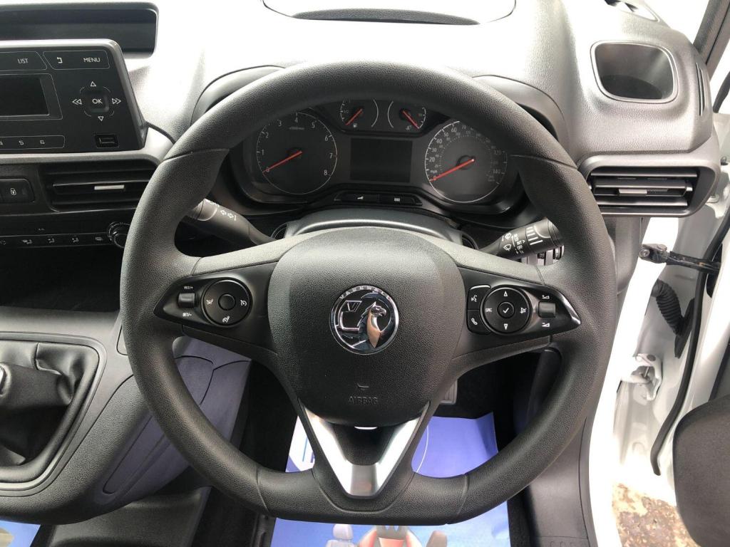 VAUXHALL COMBO 1.5 Turbo D 2300 Sportive L2 2020