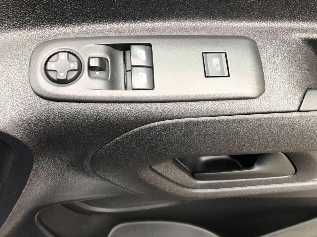 VAUXHALL COMBO 1.5 Turbo D 2300 Sportive L2 2020