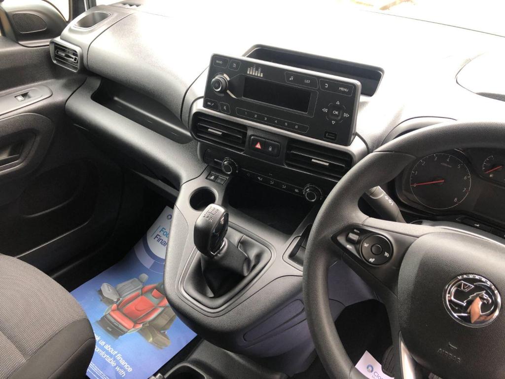 VAUXHALL COMBO 1.5 Turbo D 2300 Sportive L2 2020