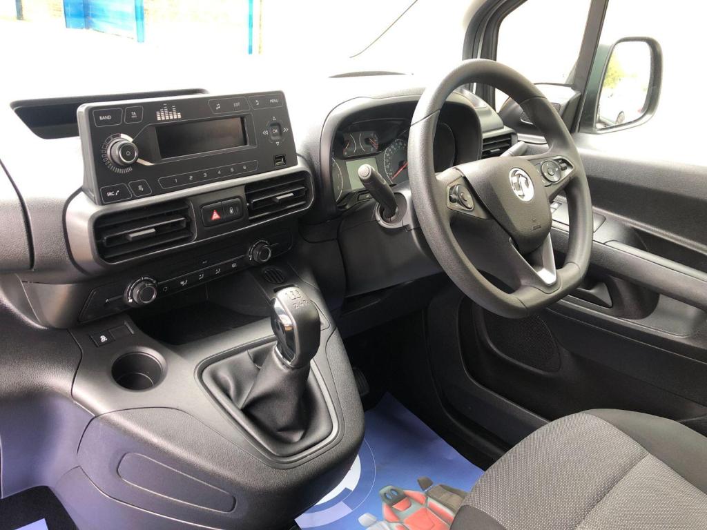 VAUXHALL COMBO 1.5 Turbo D 2300 Sportive L2 2020