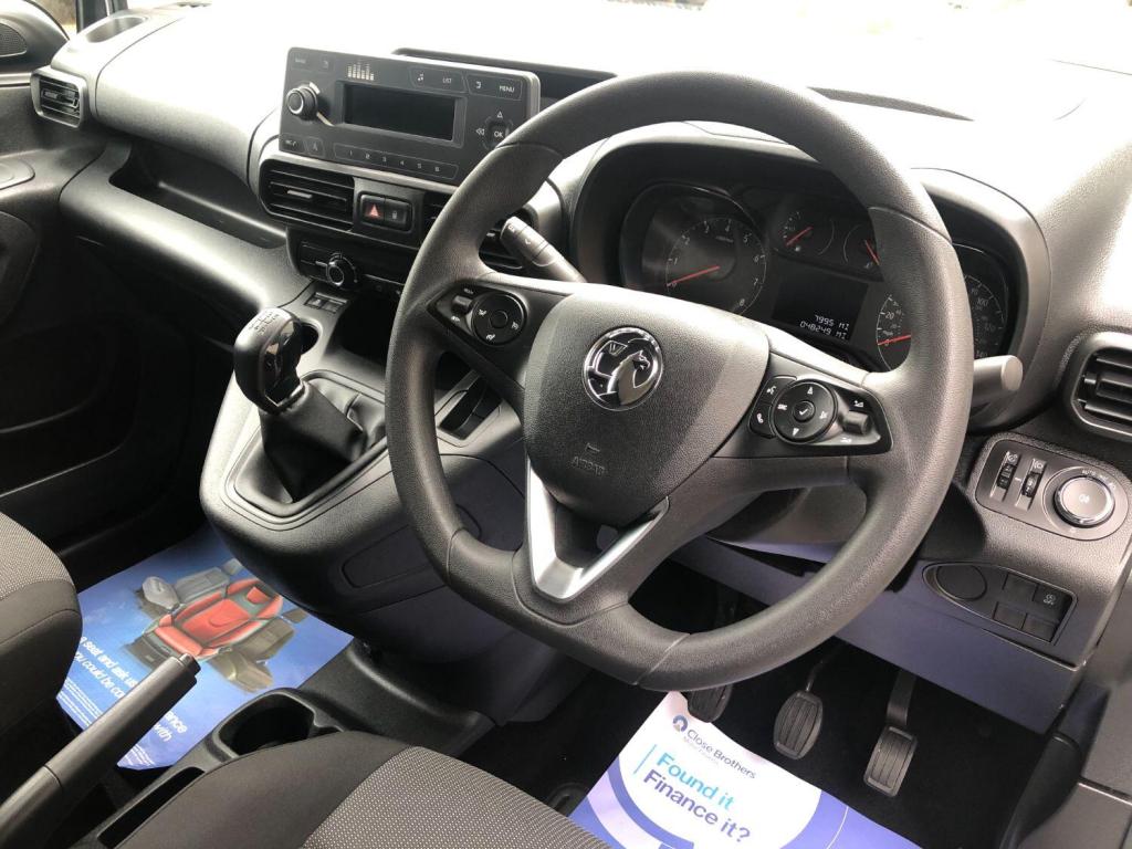 VAUXHALL COMBO 1.5 Turbo D 2300 Sportive L2 2020