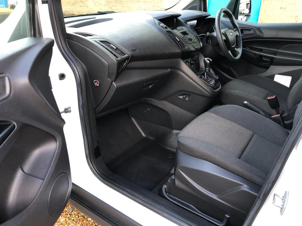 FORD TRANSIT CONNECT 1.5 TDCi 230 CREWCAB LWB 2017