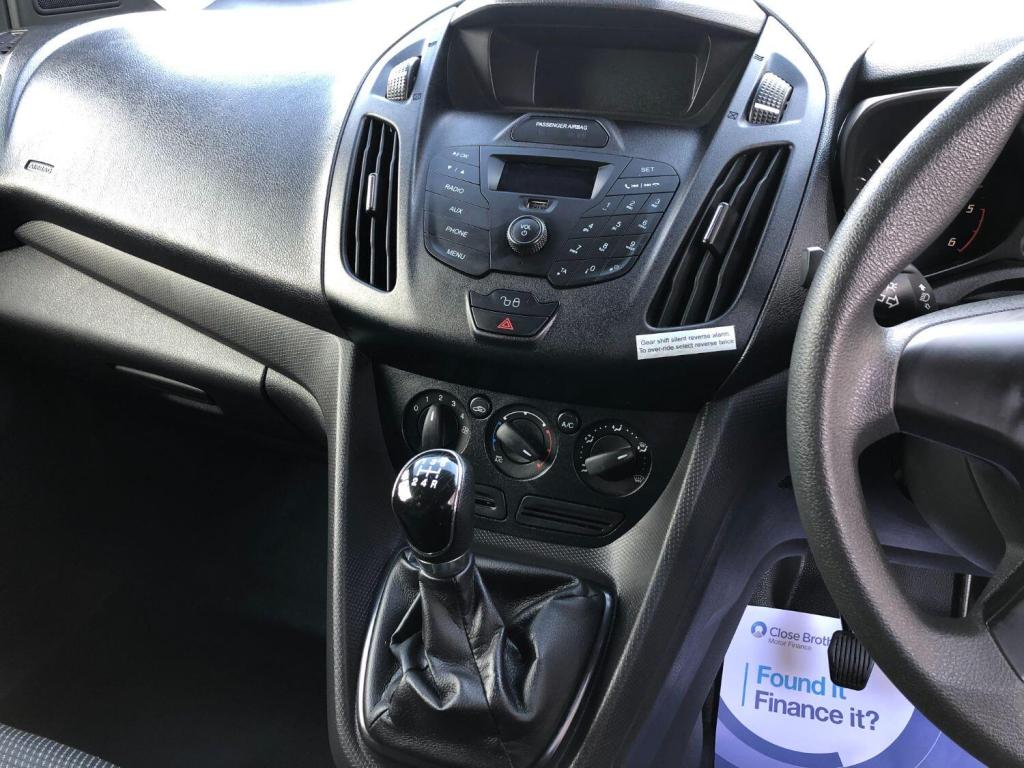 FORD TRANSIT CONNECT 1.5 TDCi 230 CREWCAB LWB 2017