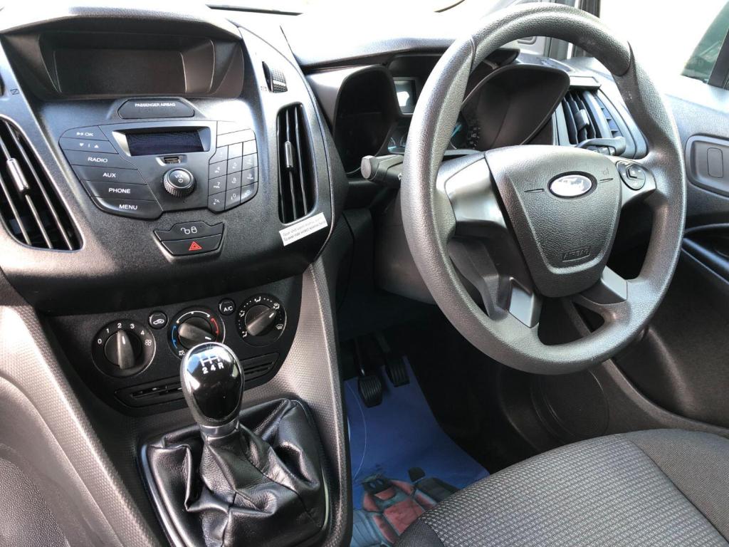 FORD TRANSIT CONNECT 1.5 TDCi 230 CREWCAB LWB 2017