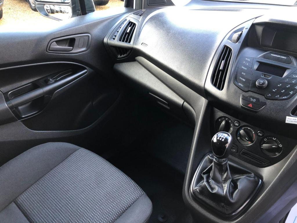 FORD TRANSIT CONNECT 1.5 TDCi 230 CREWCAB LWB 2017