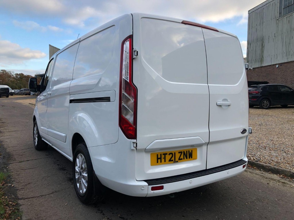 FORD TRANSIT CUSTOM 2.0 Transit Custom Limited Van 300 L1 2.0L EcoBlue 130PS FWD 6 Speed Manual 2021