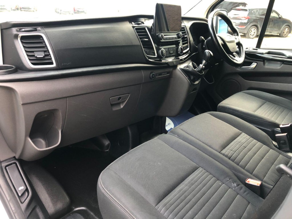 FORD TRANSIT CUSTOM 2.0 Transit Custom Limited Van 300 L1 2.0L EcoBlue 130PS FWD 6 Speed Manual 2021