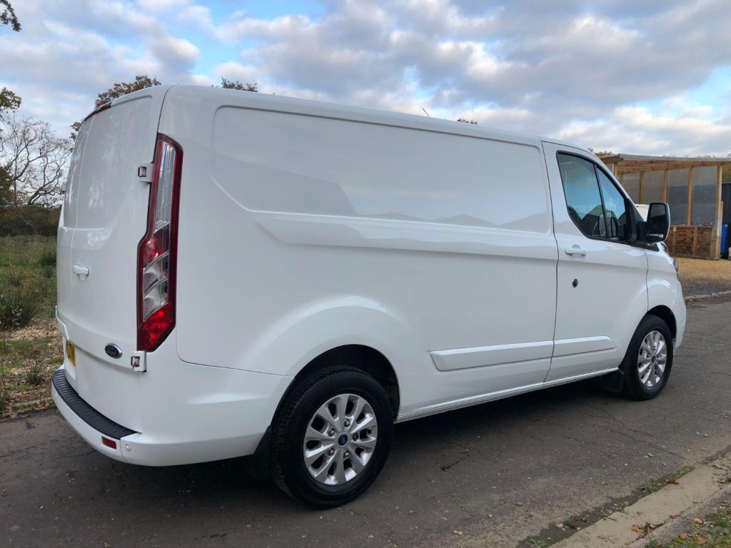 FORD TRANSIT CUSTOM 2.0 Transit Custom Limited Van 300 L1 2.0L EcoBlue 130PS FWD 6 Speed Manual 2021
