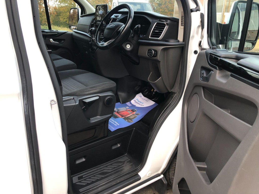 FORD TRANSIT CUSTOM 2.0 Transit Custom Limited Van 300 L1 2.0L EcoBlue 130PS FWD 6 Speed Manual 2021