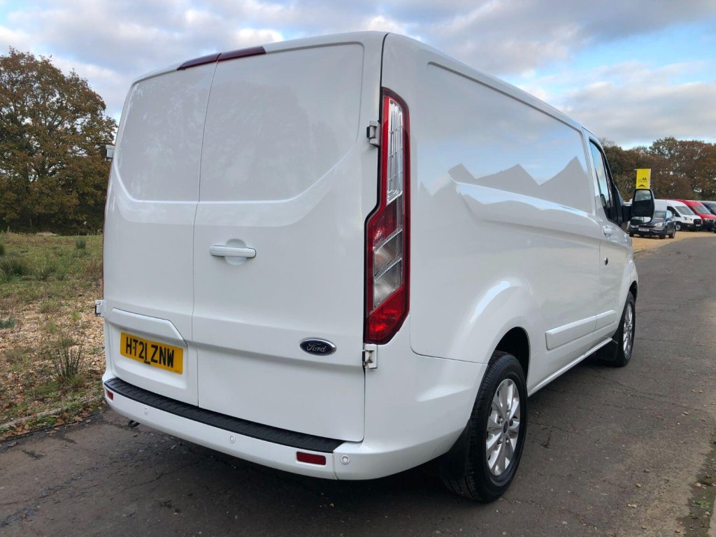 FORD TRANSIT CUSTOM 2.0 Transit Custom Limited Van 300 L1 2.0L EcoBlue 130PS FWD 6 Speed Manual 2021