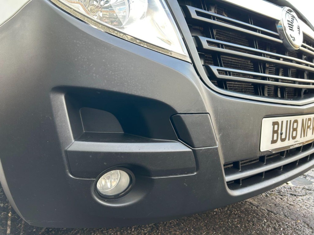 VAUXHALL MOVANO 3500 2.3 CDTI 130 Welfare Crew Van  2018