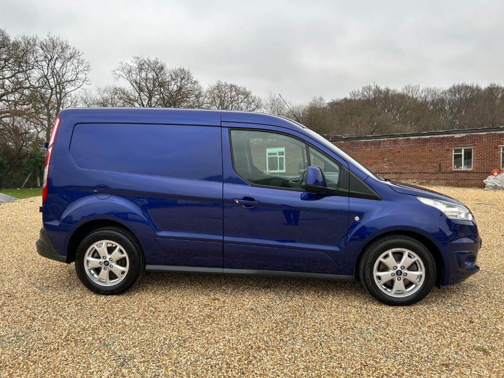 FORD TRANSIT CONNECT 1.5 TDCi 200 Limited 2017