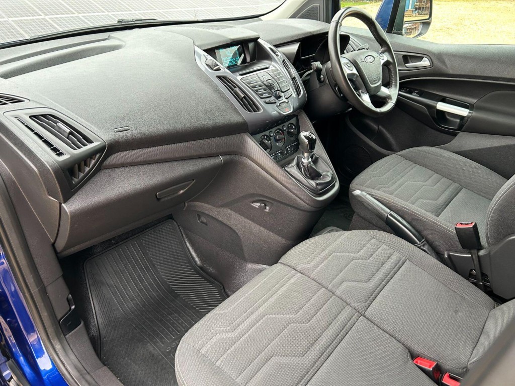 FORD TRANSIT CONNECT 1.5 TDCi 200 Limited 2017