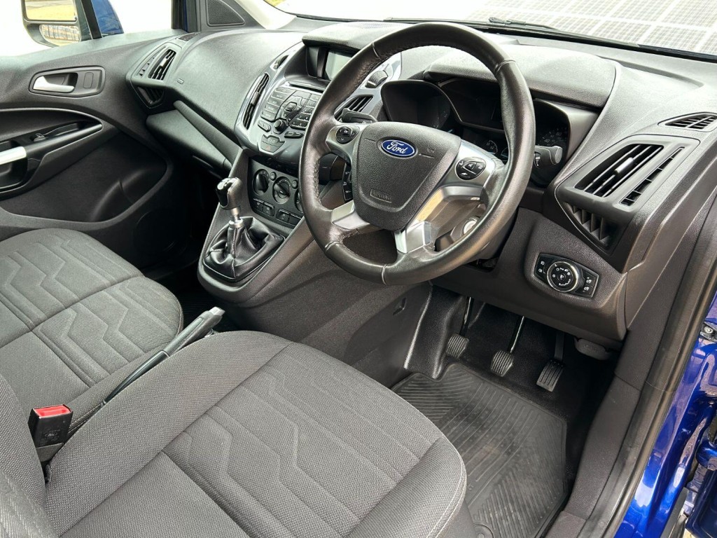 FORD TRANSIT CONNECT 1.5 TDCi 200 Limited 2017