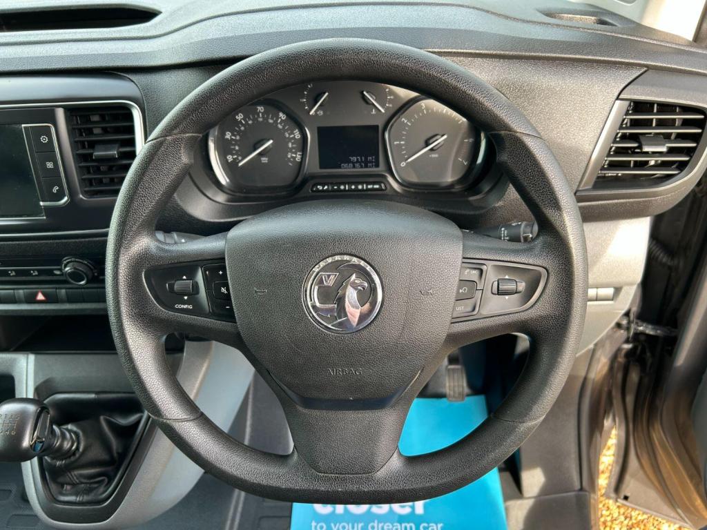 VAUXHALL VIVARO 1.5 Turbo D 2700 Sportive SWB 2020