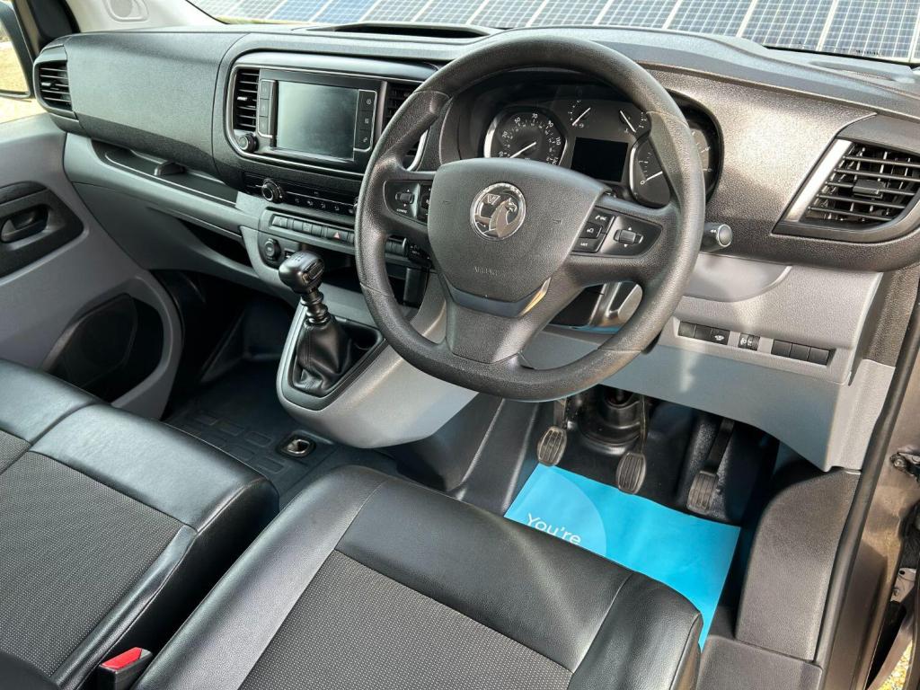 VAUXHALL VIVARO 1.5 Turbo D 2700 Sportive SWB 2020