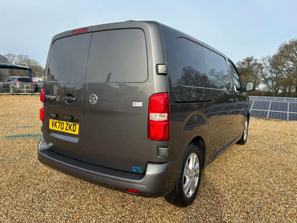 VAUXHALL VIVARO 1.5 Turbo D 2700 Sportive SWB 2020