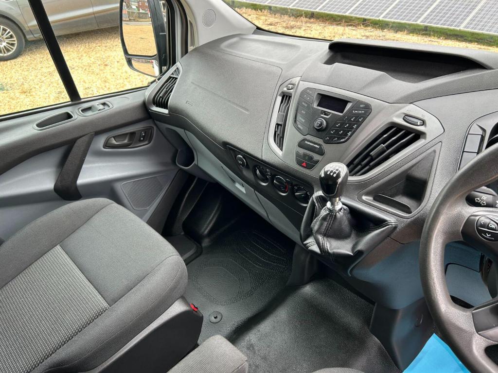 FORD TRANSIT CUSTOM 310 2.0 TDCi SWB  2016