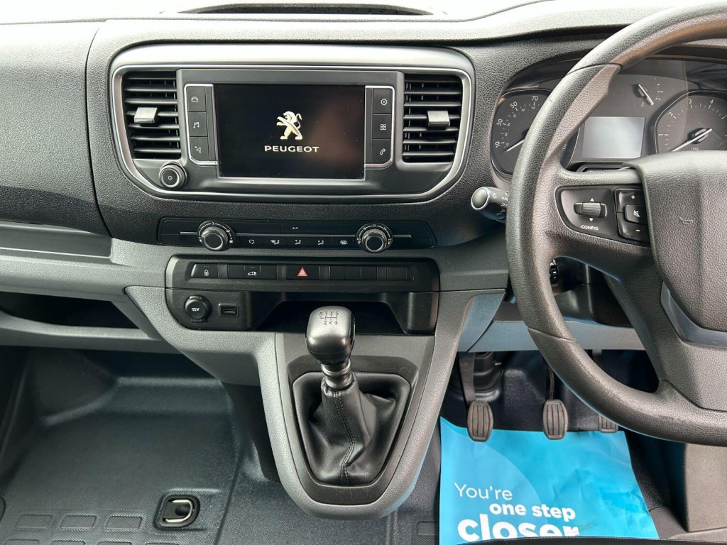 PEUGEOT EXPERT 1.5 BlueHDi 1000 Professional Crewcab  2020