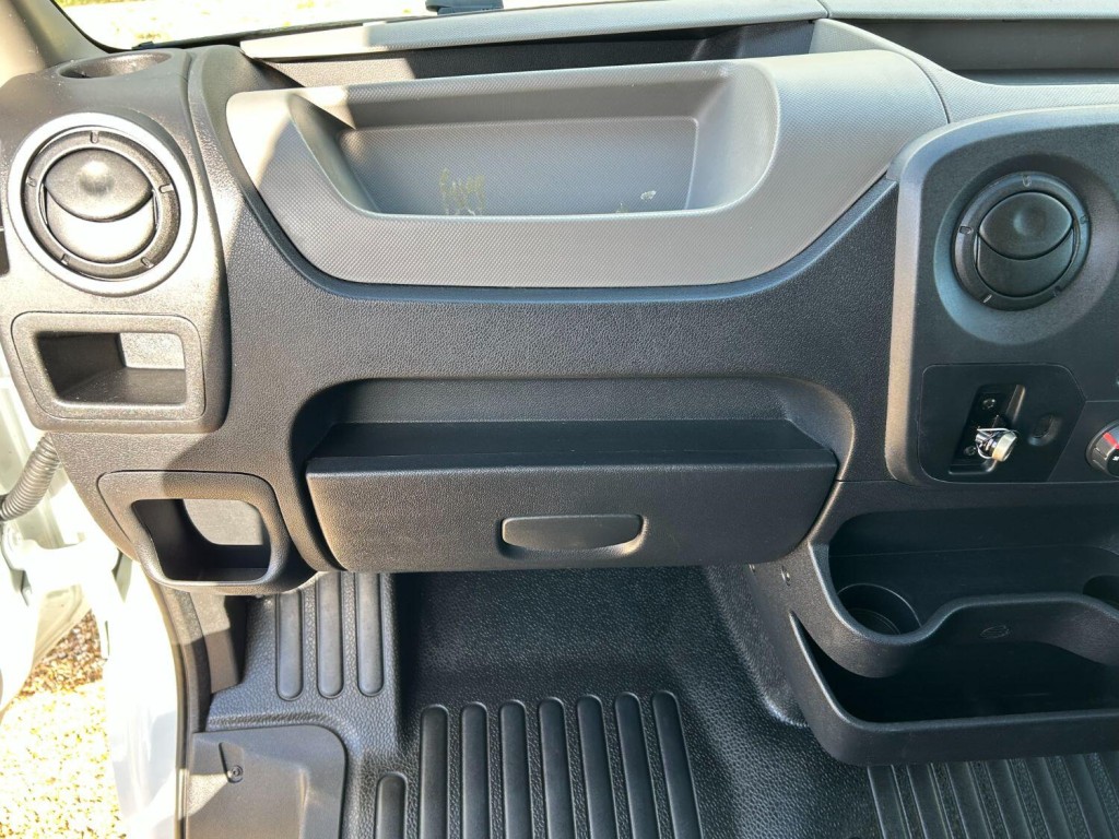 RENAULT MASTER 2.3 FWD LM35 ENERGY DCI 115 CREW CAB  2016