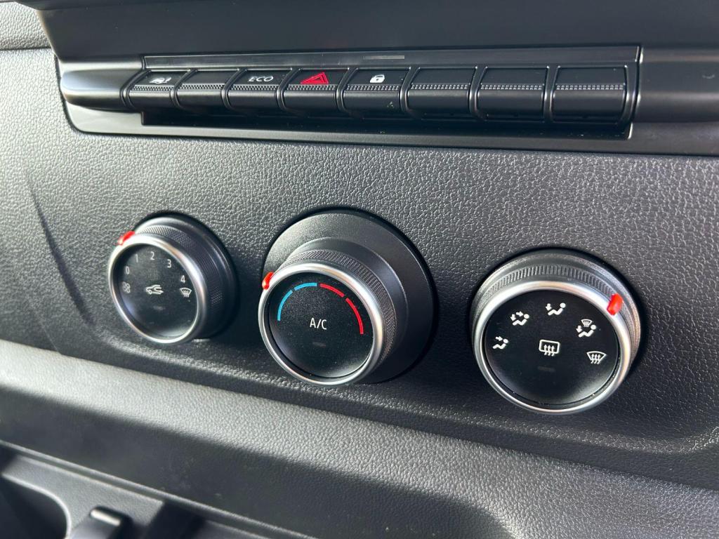 RENAULT MASTER 2.3 FWD MM35 dCi 135 Business MWB 2020